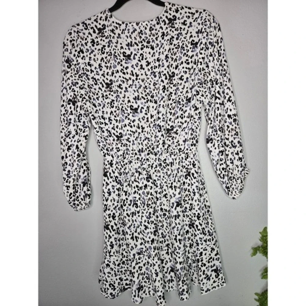 Zara Leopard‎ Print Wrap Dress Mini Long Sleeve V Neck Flowy Size Small